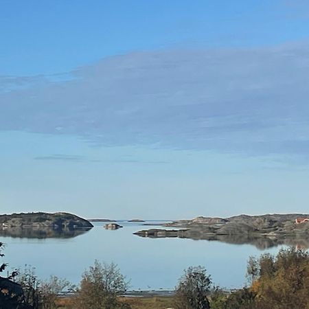 Saby Stuga I Naturskoent Omrade Pa Vaestra Tjoern מראה חיצוני תמונה